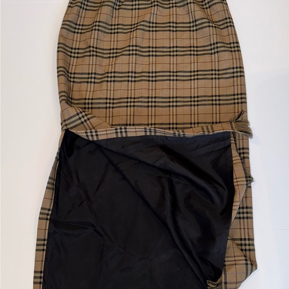 Rafaella plaid skirt with fringe bottom size 6 - Picture 2 of 9